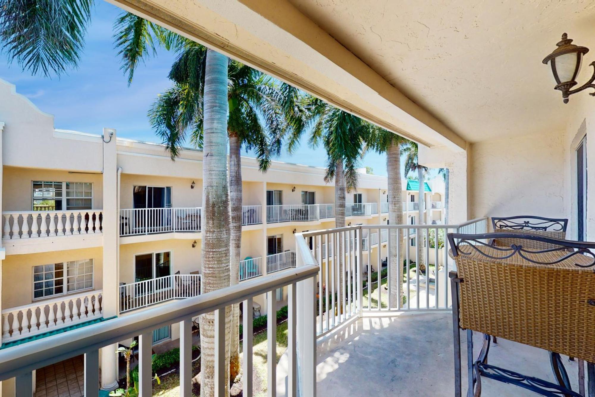 The Palm Bay Club Unit 311 Lägenhet Siesta Key Exteriör bild